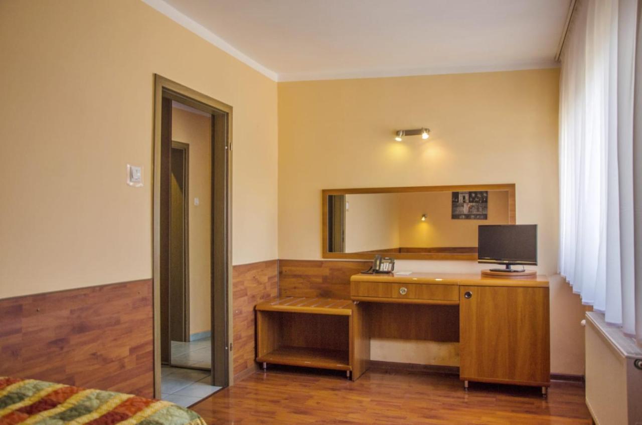 Hotel Skaut Chorzów Exteriér fotografie